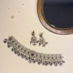 Purple choker set with earrings