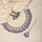 Lila necklace set with earrings