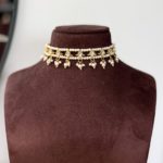 Simple pearl necklace set